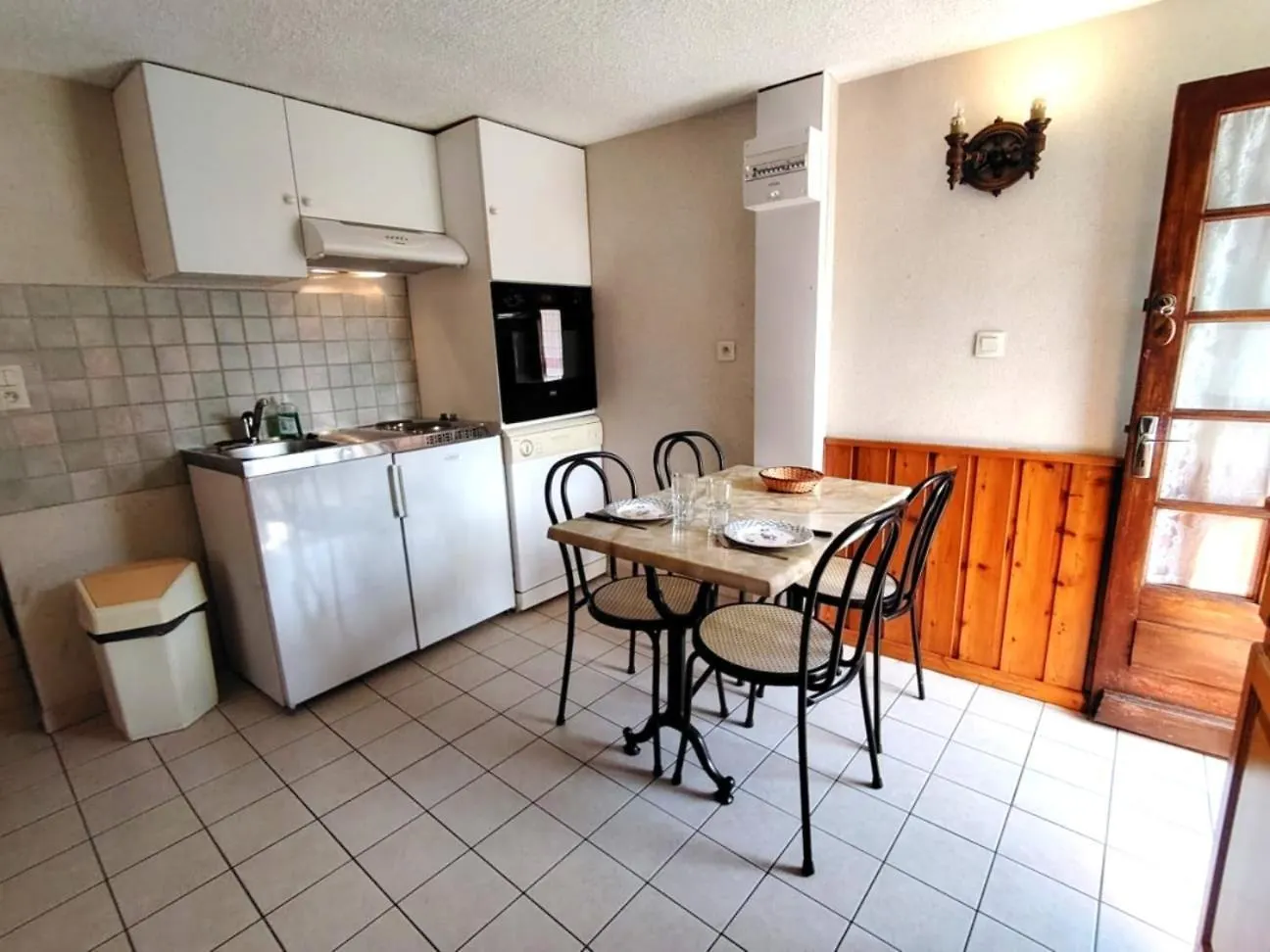 Apartment Les Oulles 12 - Centre Ville - Wifi - Terrasse La Chapelle-en-Valgaudemar France